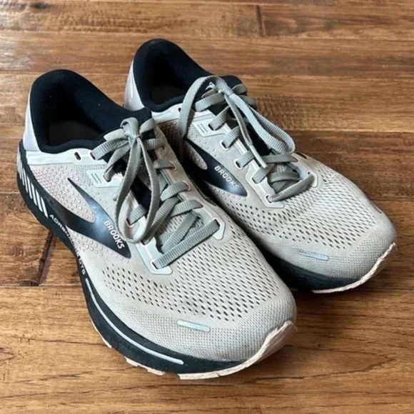 Brooks Adrenaline GTS 22 Road Running Shoes Gray Black Women's Size 9.5 - Picture 11 of 11